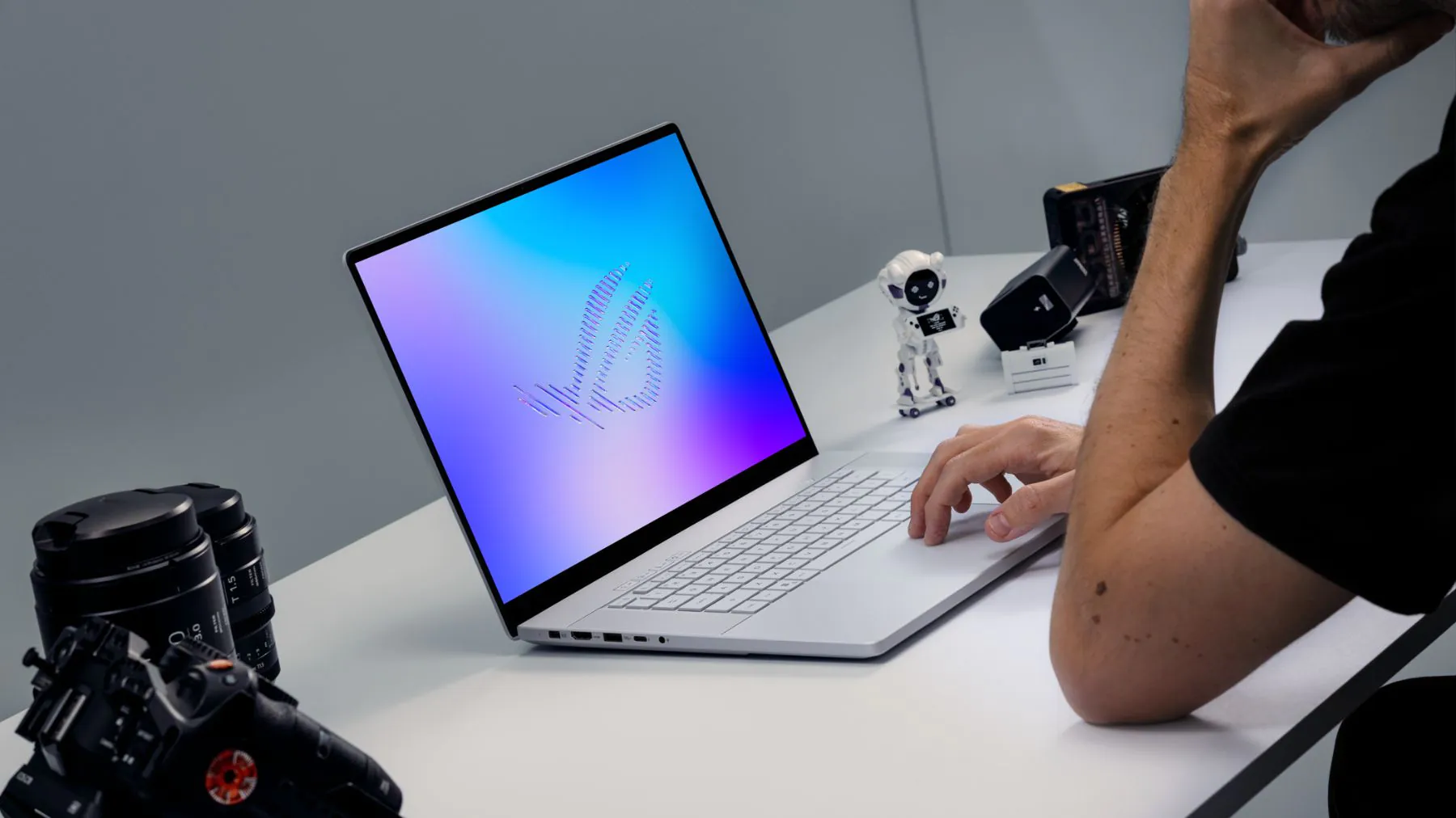 Chọn laptop sinh viên: cấu hình tối ưu cho từng ngành