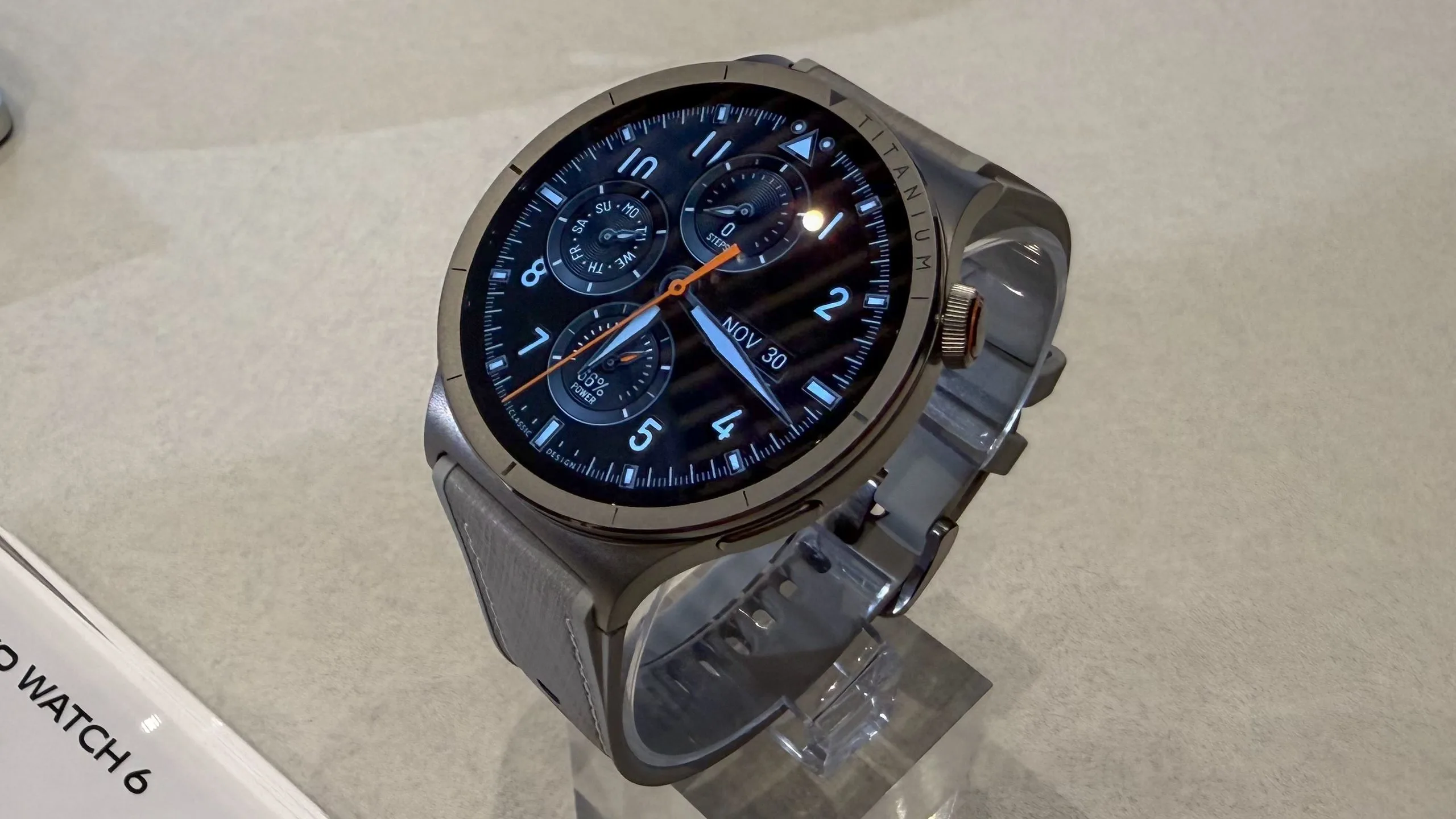 Jam Tangan Pintar Titanium: Vivo Watch 6 dan COROS Apex 4 Mengangkat Standard Premium