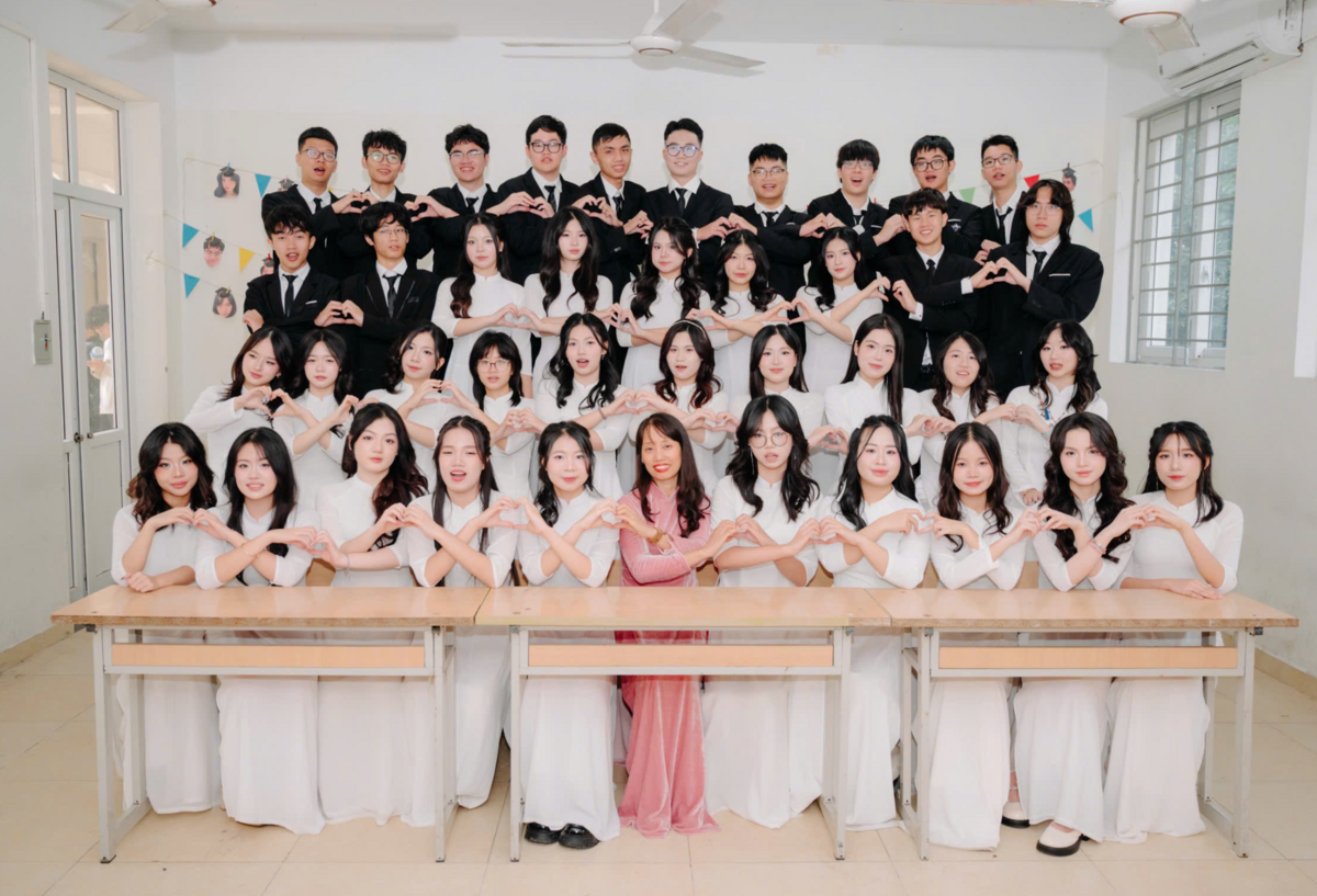 Lớp 12A3 Chuyên Ngoại ngữ: đỉnh cao của lớp chuyên ngoại ngữ