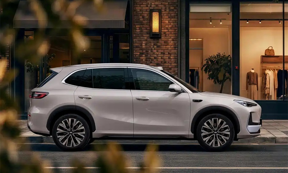 Geely EX5 cầu sau: bước ngoặt động lực học cho SUV điện 329 mã lực