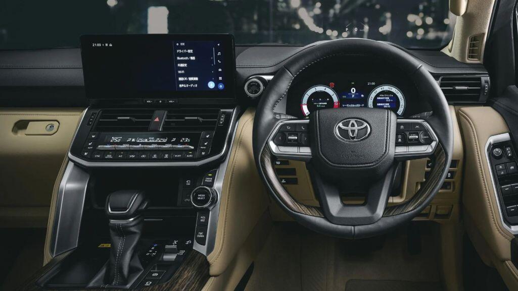 Toyota Land Cruiser và Nissan Rogue: Khi SUV cao cấp buộc phải thành hybrid