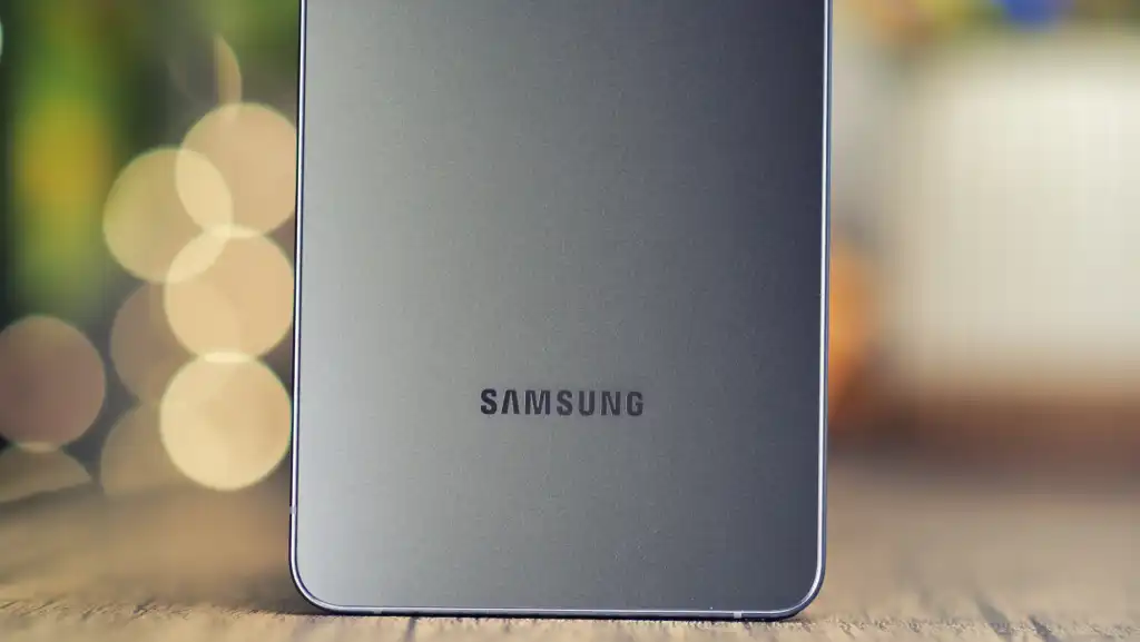 Galaxy S27 Ultra: Có đáng nâng cấp từ S24 Ultra với pin 5.700mAh và camera mới?