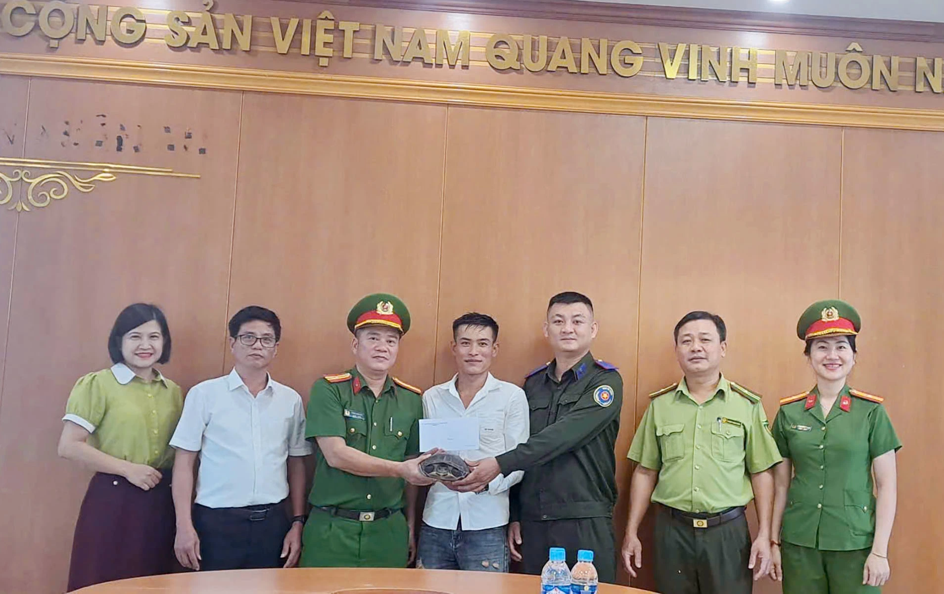 Rùa cổ sọc quý hiếm ở Hà Tĩnh và bài học bảo tồn động vật nguy cấp