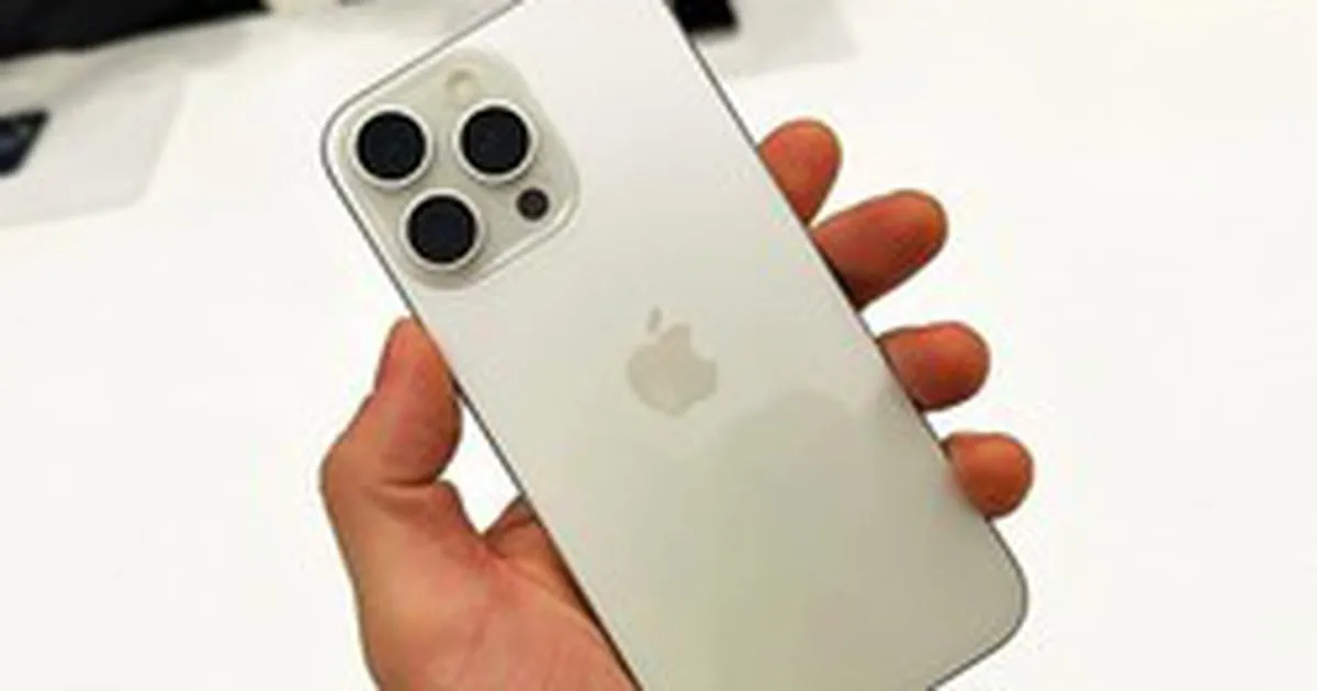 iPhone cũ giảm giá sâu: nên mua ngay hay chờ thêm?
