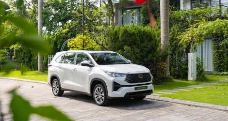 Vì sao Toyota Innova Cross Hybrid đang được khách Việt ưu tiên