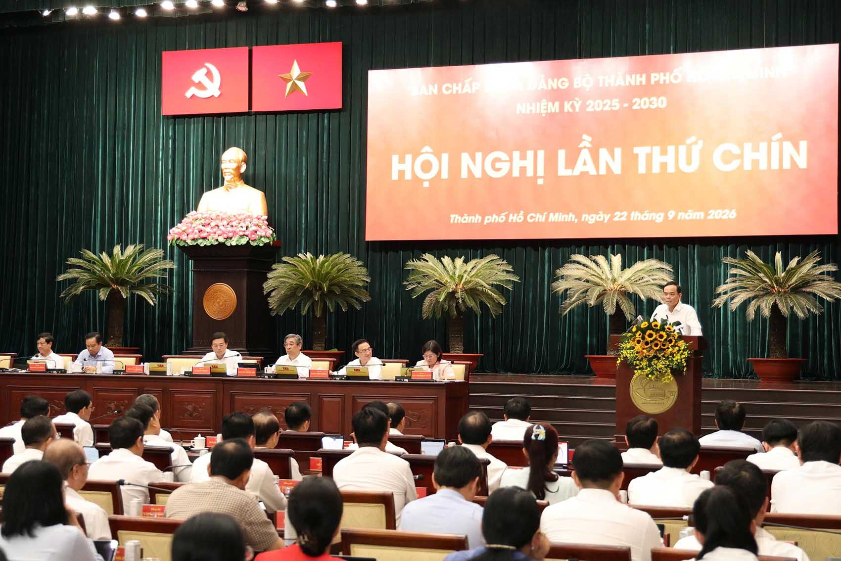 TP.HCM tăng tốc cuối năm cho ba mục tiêu kinh tế lớn