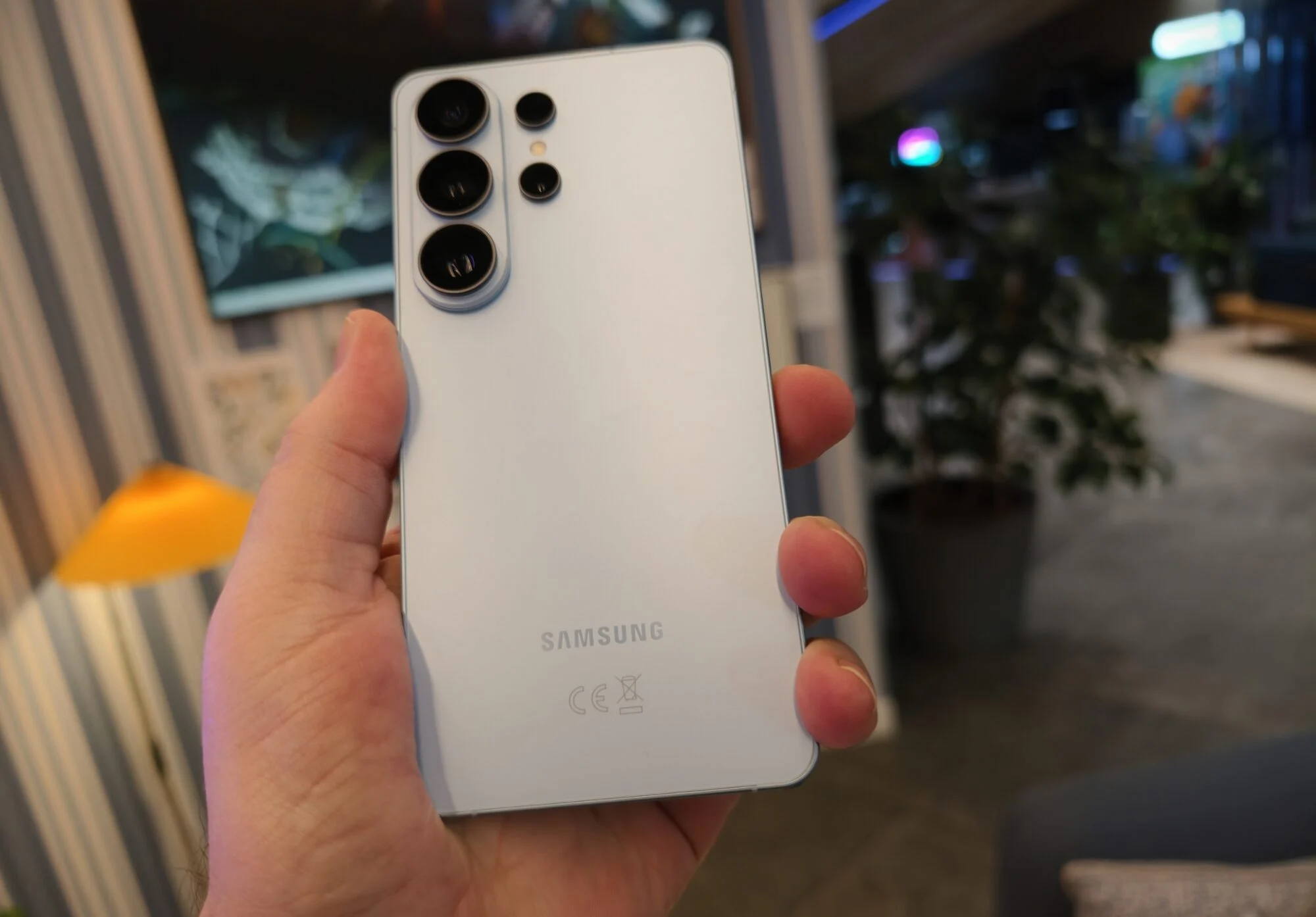 Galaxy S27 Ultra sạc nhanh: pin 5.700mAh và những giới hạn nâng cấp