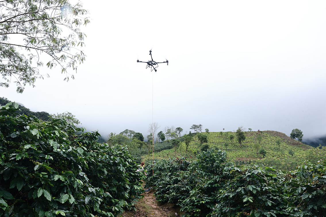 Vietnam Post UAV mở lối mới cho logistics vùng cao Điện Biên
