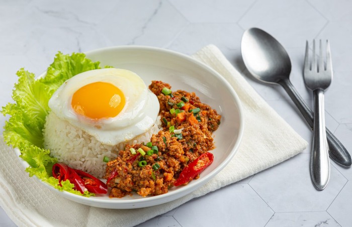 Trứng luộc và dầu ô liu: ‘Wegovy tự nhiên’ hay bữa sáng thiếu?