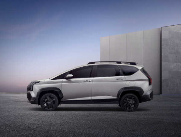 Hyundai Stargazer MPV Tiga Baris Dilancar: Harga, Varian dan Nilai Pemilikan