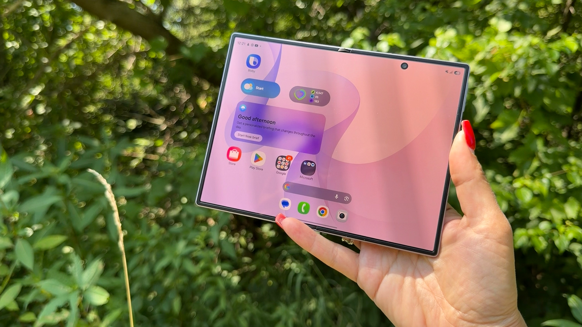 Galaxy Z Fold8 có thực sự là chiếc điện thoại du lịch duy nhất?