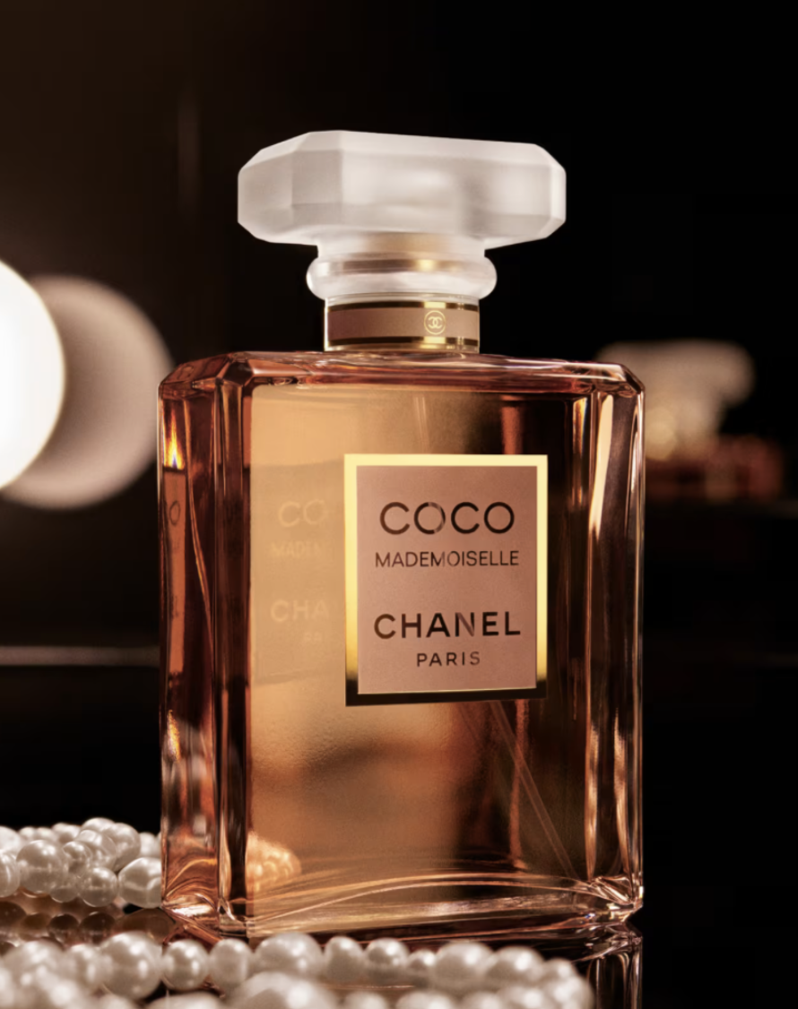 Dari Kate Moss ke Gracie Abrams: Evolusi Ikonik Coco Mademoiselle