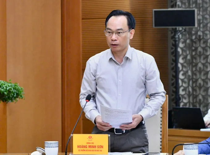 Thủ tướng yêu cầu xử lý nghiêm trách nhiệm trong khủng hoảng thiếu sách giáo khoa