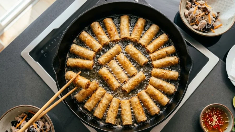 Bí quyết bảo quản nem rán 2 tuần vẫn giòn như mới
