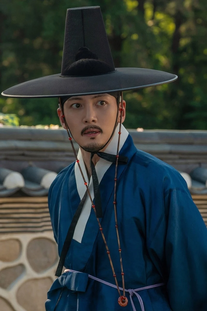Ji Chang Wook và lòng can đảm nghệ sĩ: Vì sao anh không hối hận với The Scandal