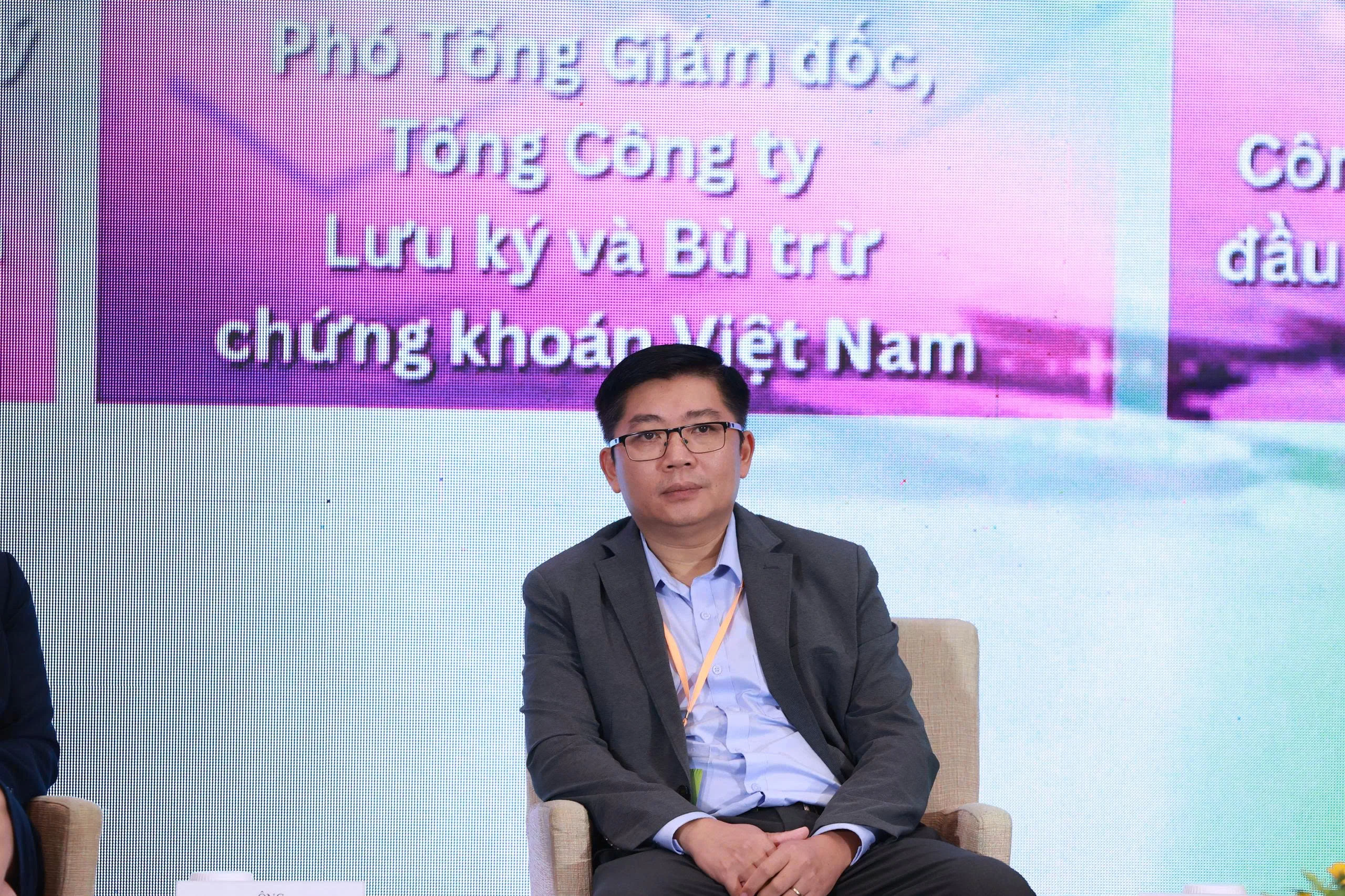 Quỹ hưu trí Việt Nam: Từ ‘kho vốn’ tiềm ẩn đến động lực cho dự án hạ tầng lớn