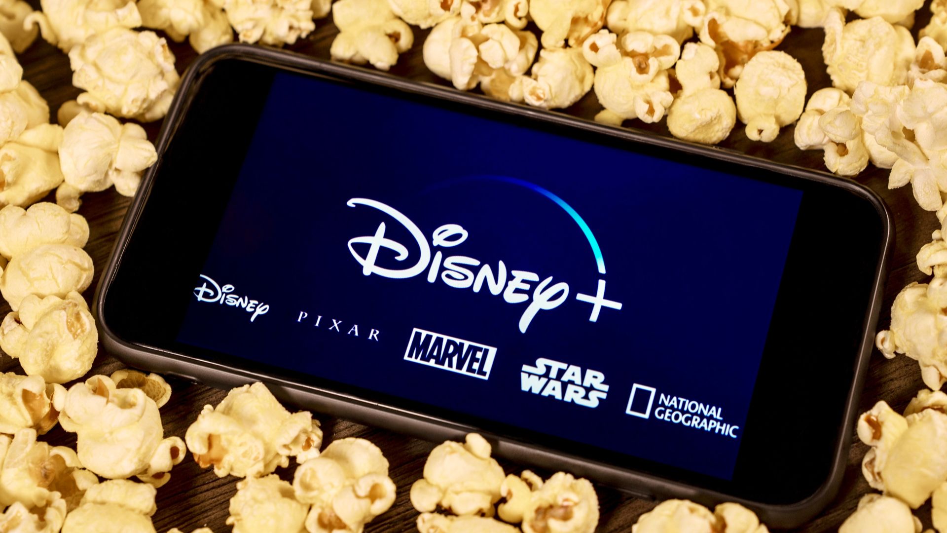 Disney+ tăng giá lần thứ 6: người dùng trả nhiều hơn, nhận ít hơn