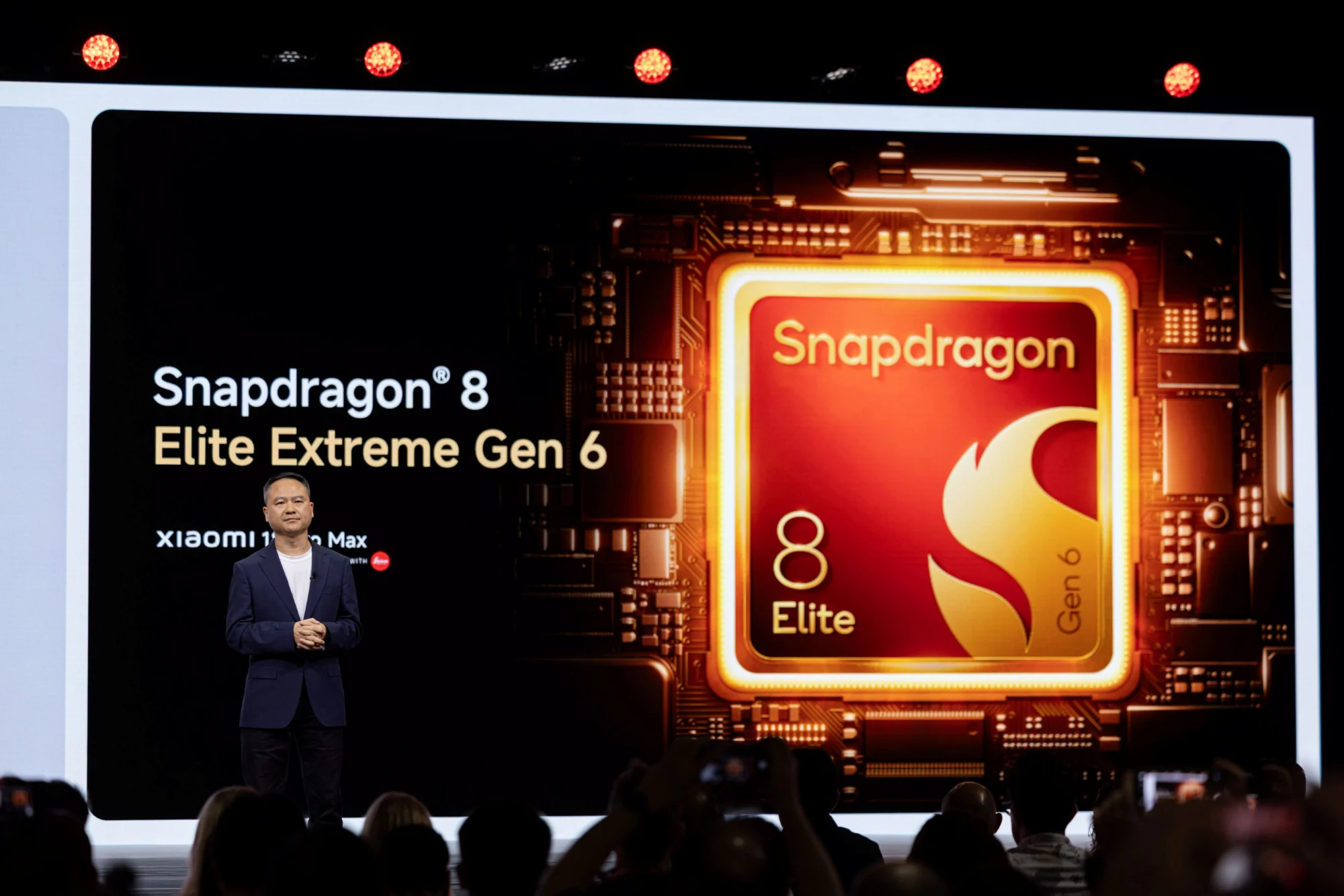 Snapdragon 8 Elite Gen 6 vs Dimensity 9600 Pro: chọn chip nào cho flagship Android?