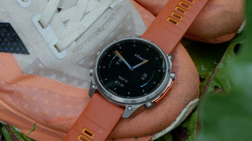 Garmin Fenix 9 Pro hay bản tiêu chuẩn: có nên trả thêm cho titanium?