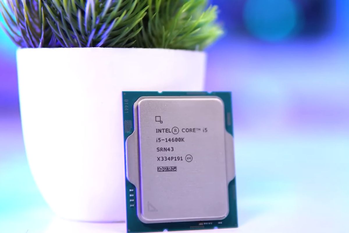 Intel Core Ultra 5 250K Plus vs i5-14600K: Chọn CPU tầm trung gaming nào?