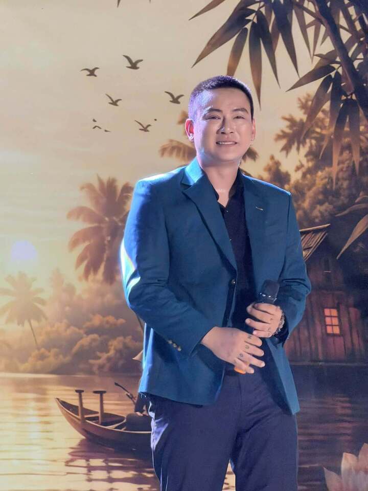Quán quân cuộc thi hát: Những ngã rẽ sau ánh hào quang