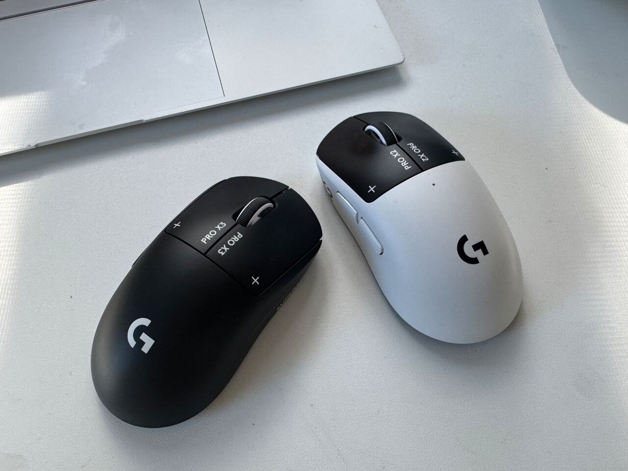 Logitech G Pro X3 Superstrike: chuột gaming haptic cho esports