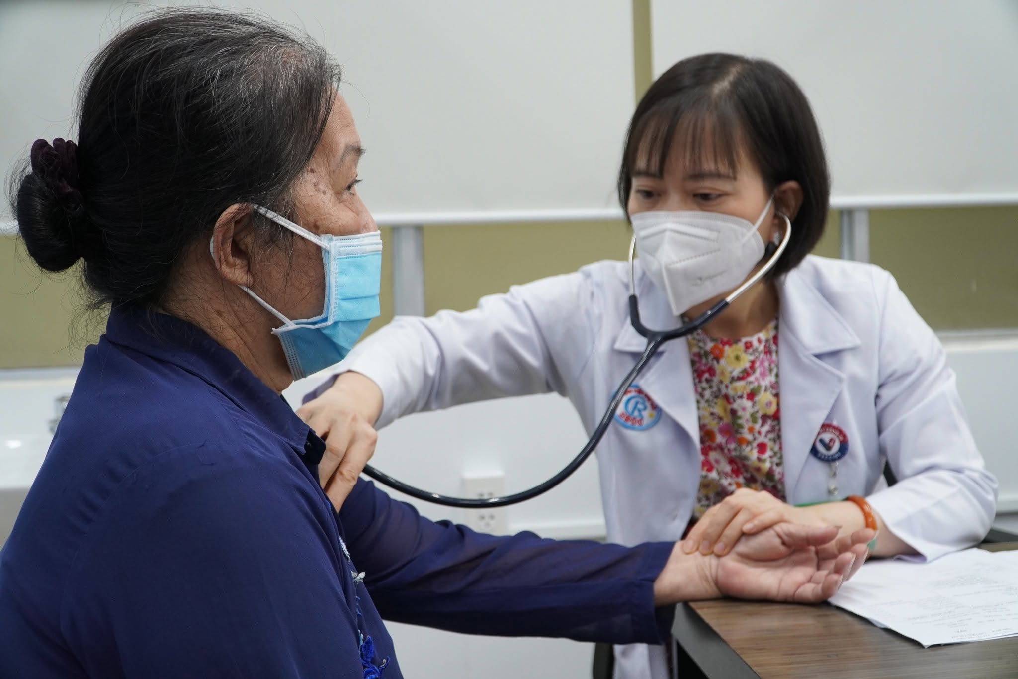 Phẫu thuật tim xâm lấn tối thiểu: cơ hội sống mới cho bệnh nhân tim bẩm sinh và suy tim nặng