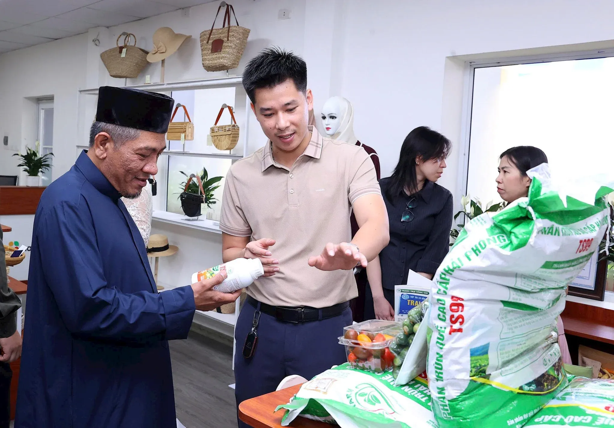 Xuất khẩu Halal Việt Nam chỉ đạt 1%: Rào cản nào cần phá vỡ?