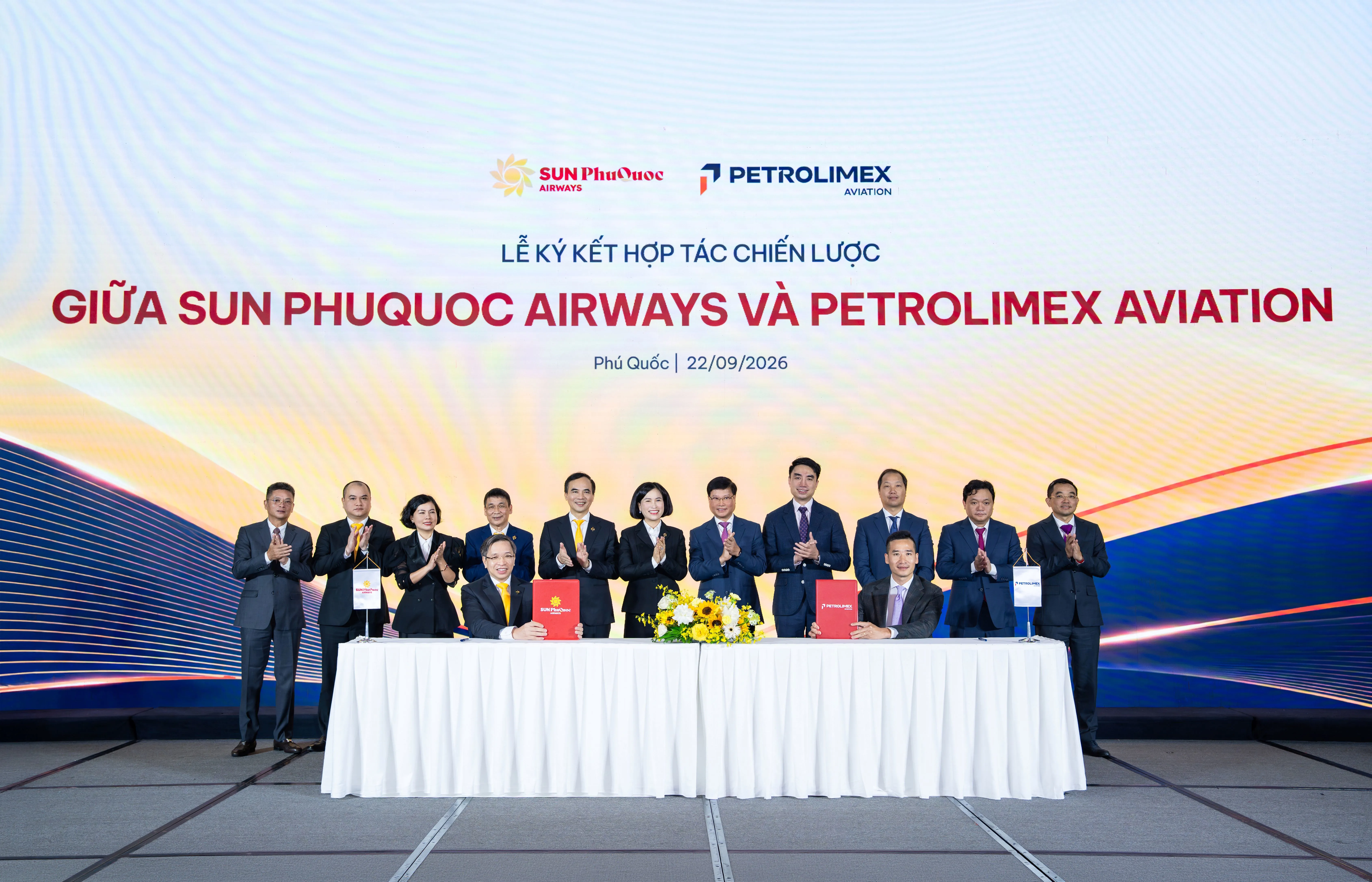 Petrolimex và Sun Group bắt tay chiến lược hướng tới APEC