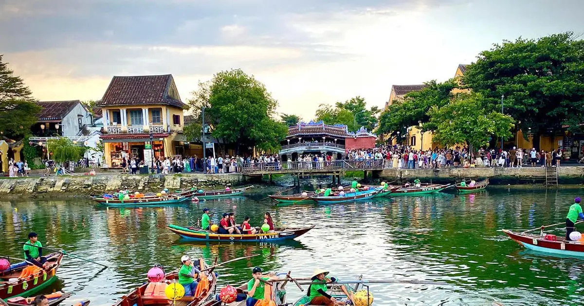 Du lịch đông khách nhưng ít giá trị: bài toán giữ dòng tiền cho điểm đến