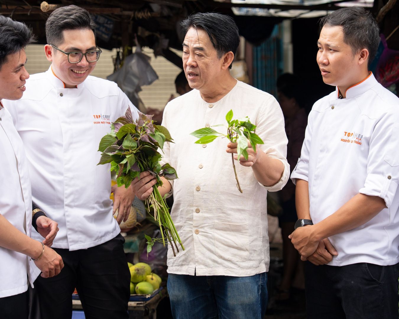 Chef Peter Cường Franklin và bài học kể chuyện để đưa bún riêu lên chuẩn Michelin