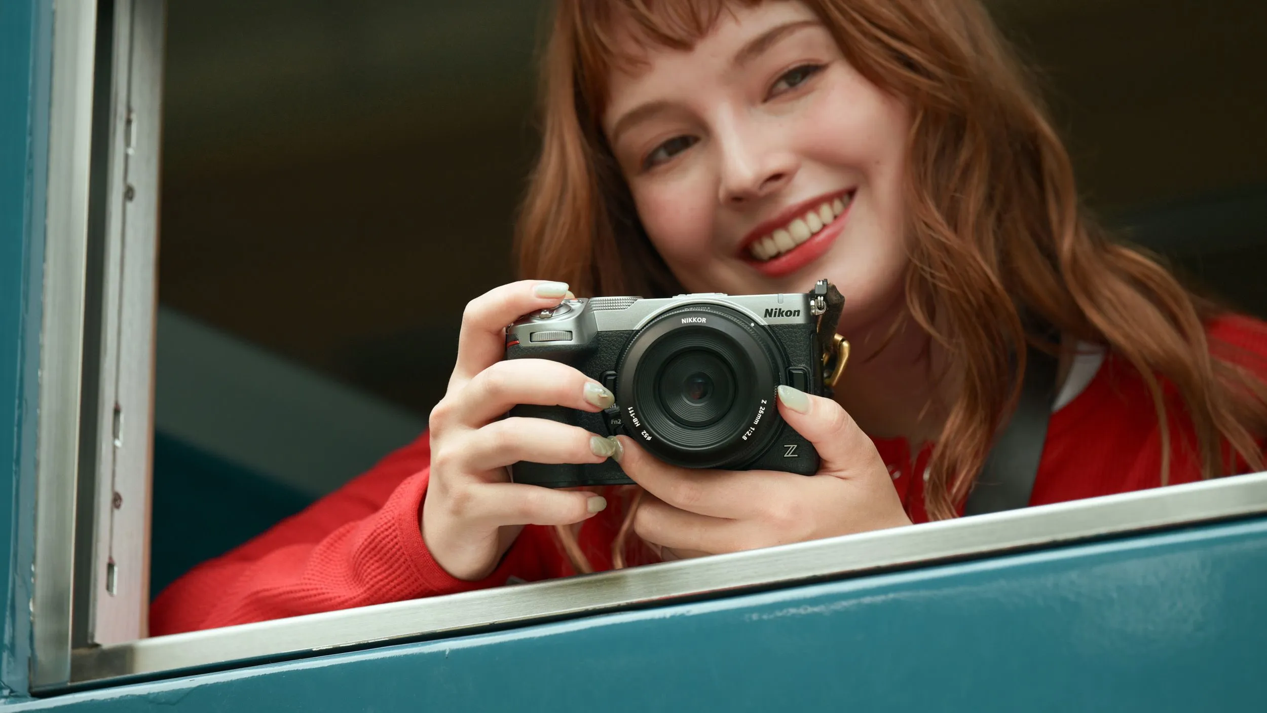 Nikon Z5 II C: Full-frame giá rẻ, cái giá của việc bỏ viewfinder