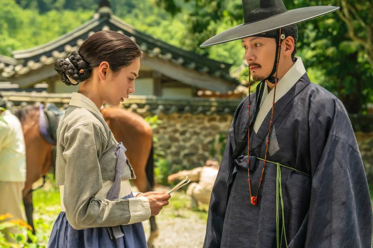 Ji Chang-wook và áp lực cảnh nóng trong The Scandal