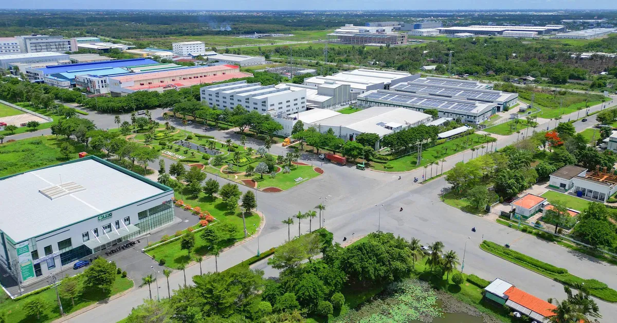 Cao tốc Bến Lức - Long Thành: Mắt xích vàng nối Đông - Tây miền Nam