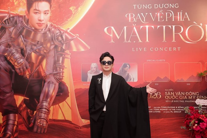 Tùng Dương 'Bay về phía mặt trời': cú liều của một divo U50