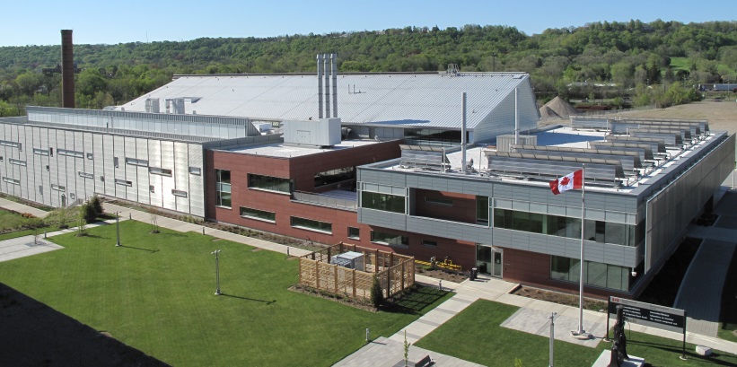 Doanh nghiệp Việt Nam nắm bắt cơ hội vào chuỗi công nghiệp Canada