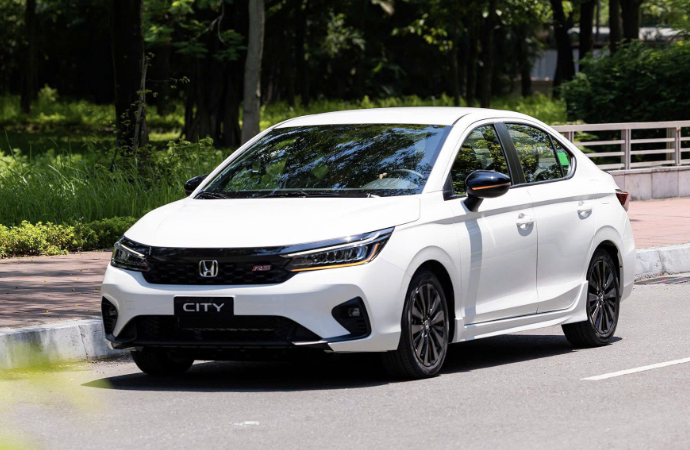 Sedan cỡ B suy thoái, SUV bùng nổ: Người Việt đổi chiến lược mua ô tô