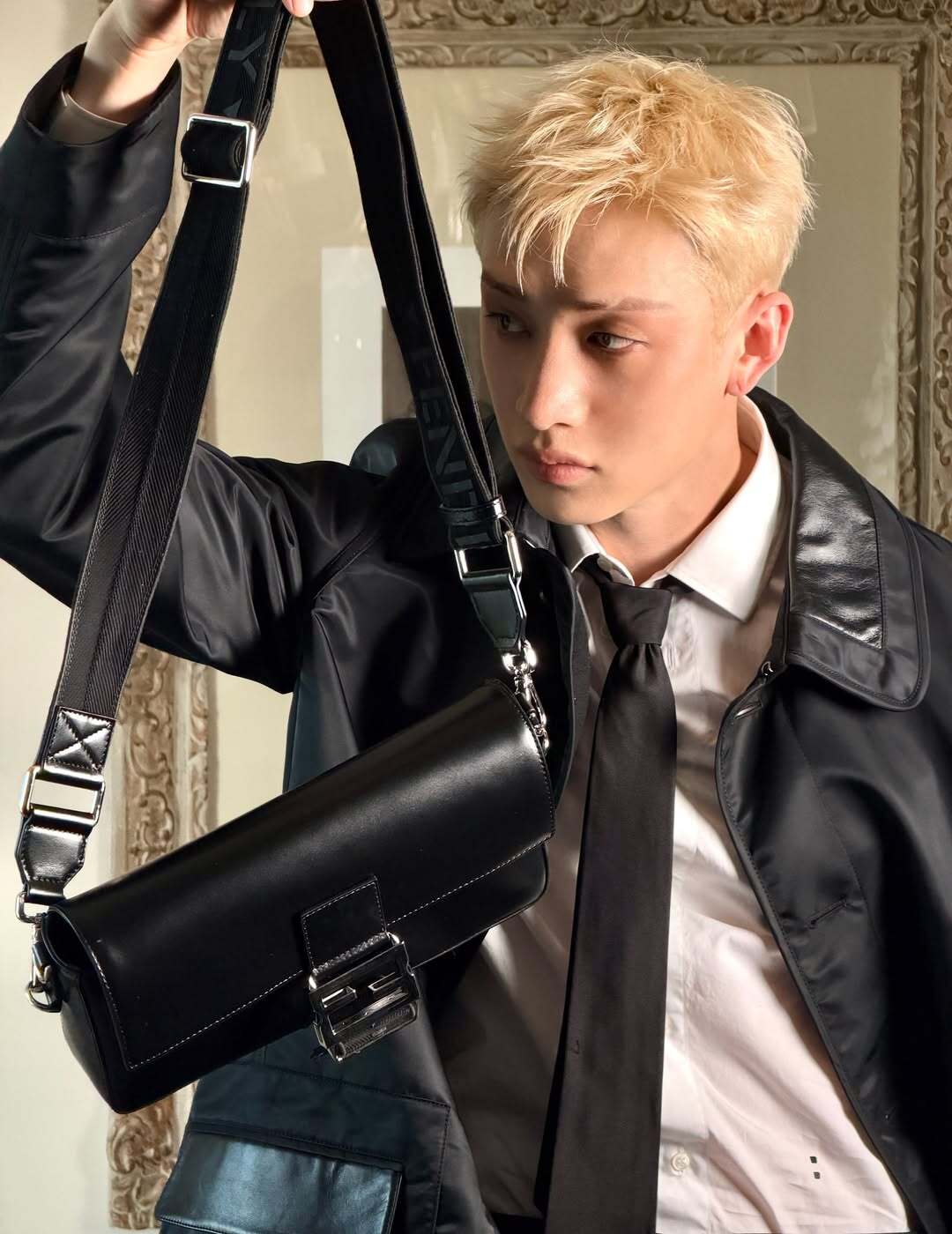 Những ngôi sao Việt và K-pop chinh phục hàng ghế đầu show Fendi Xuân Hè