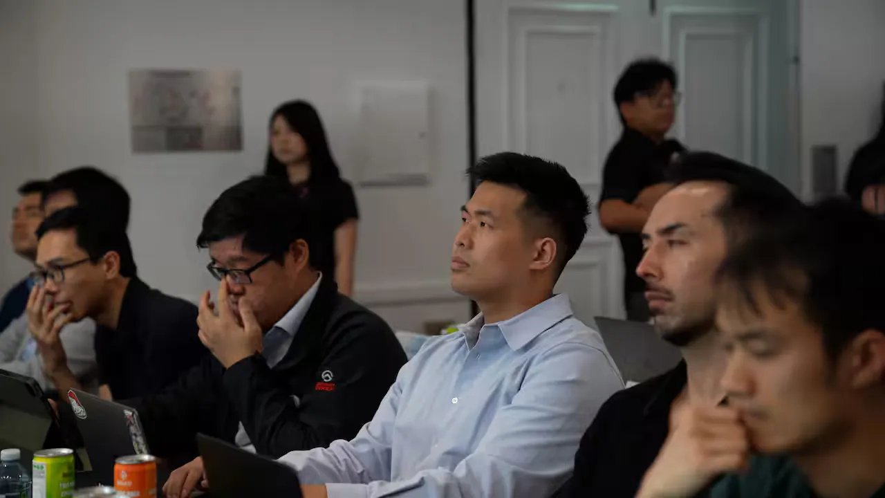 Du học sinh Việt dùng AI giải bài toán đời sống và doanh nghiệp
