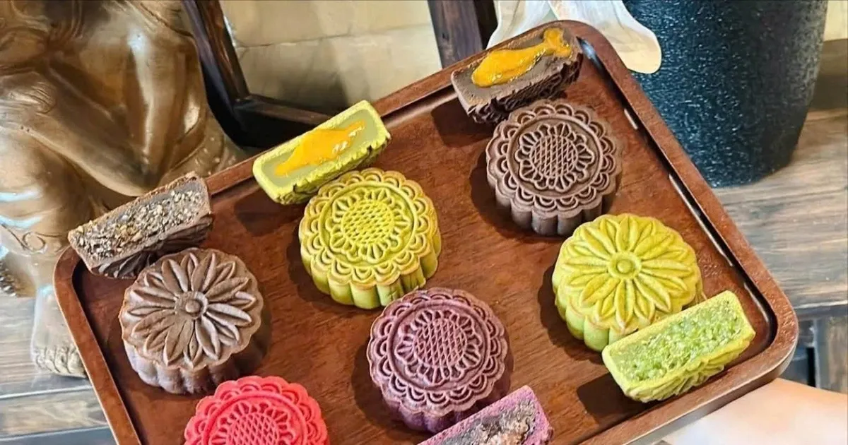 Hướng dẫn chọn bánh Trung thu an toàn, tránh hàng giả