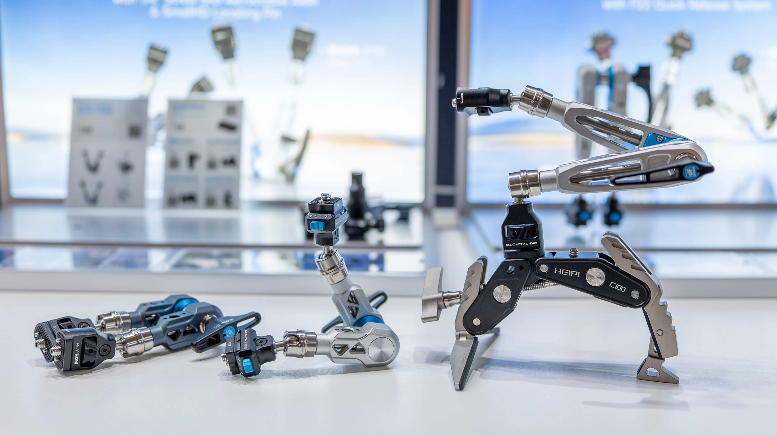 Hệ thống chân máy modular nào đáng mua cho nhiếp ảnh gia chuyên nghiệp?
