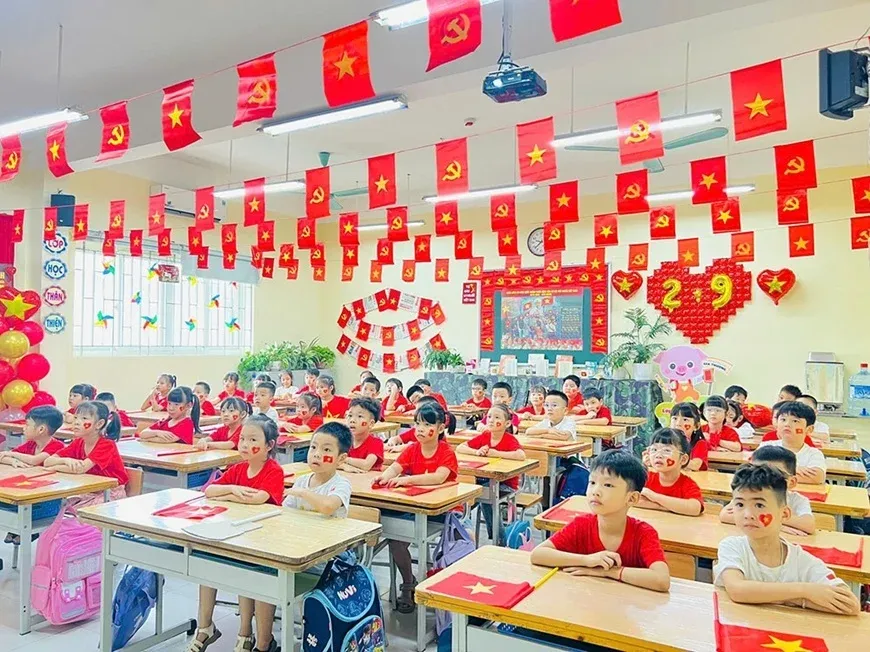 Dừng áp đặt chỉ tiêu điểm số, trả lại chất lượng thực cho giáo dục