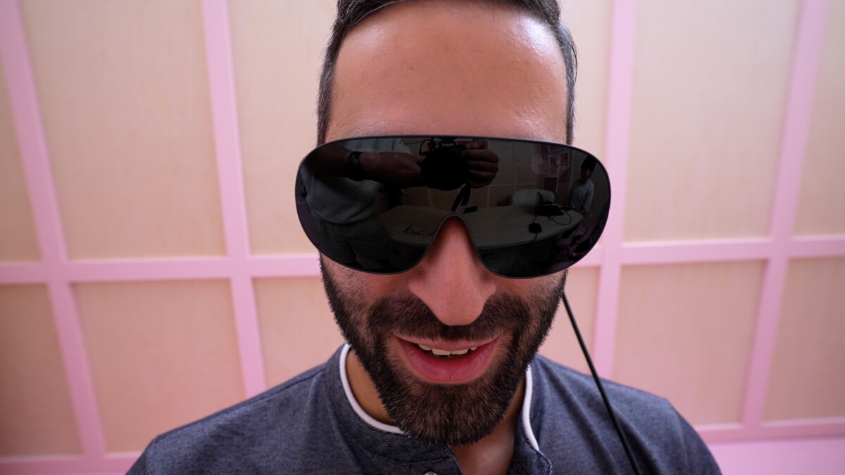 Meta VR Glasses 100g: kính VR nhẹ nhất với trải nghiệm MR cao cấp