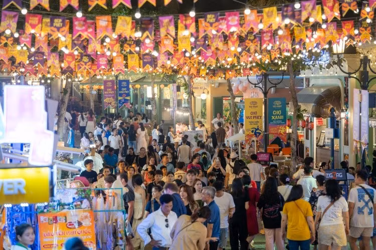 Đón Trung thu tiết kiệm: 5 điểm đến giá hời cho cả gia đình