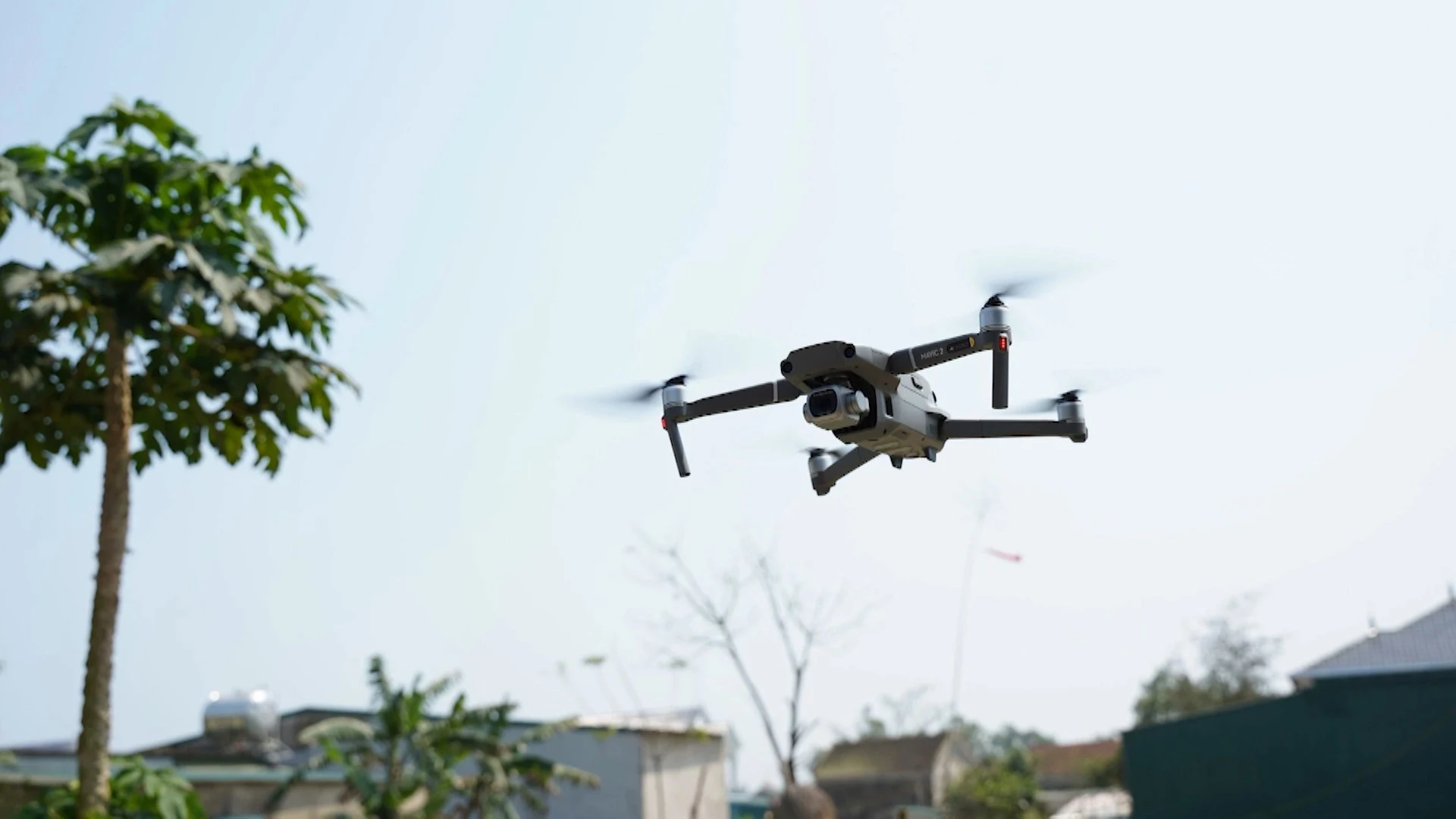 Khu vực cấm bay drone tại Hà Nội: Hiểu luật để khỏi mất tiền oan