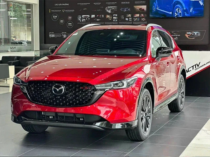 Cuộc chiến giá SUV cỡ C: CX-5 chạm đáy, lấn sân xe hạng B