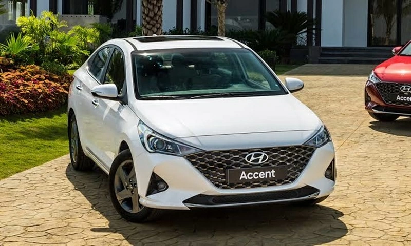 Hyundai Accent: Thiết kế lột xác, động cơ SmartStream 1.5L và gói an toàn SmartSense đáng tiền