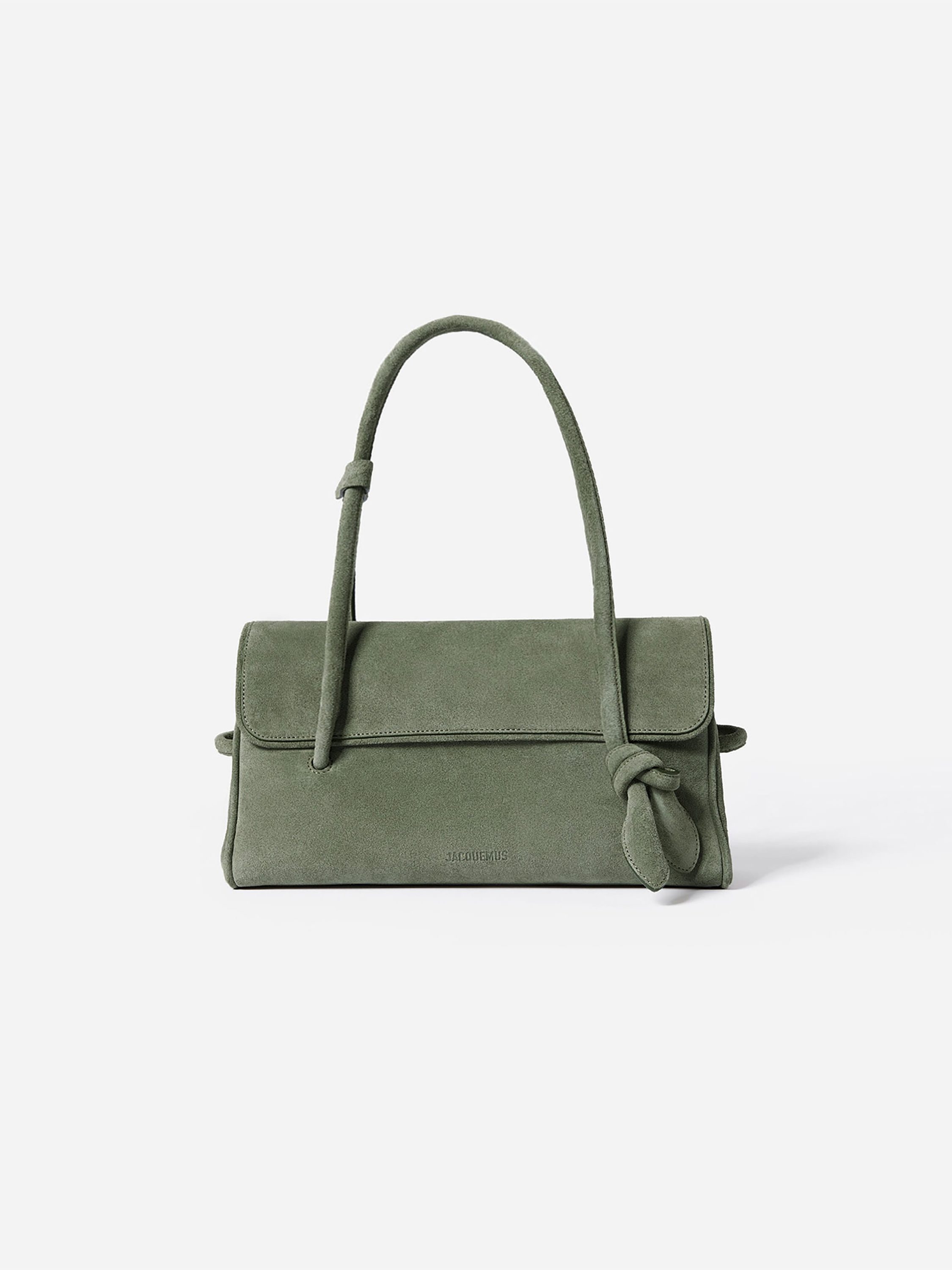 Mengapa Beg Oversized Kini Menggantikan Micro Tote