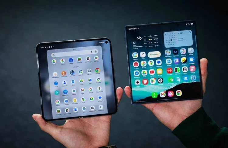 iPhone Duo hay Galaxy Z Fold8: chọn chiếc gập 65 triệu nào?