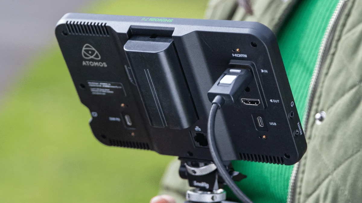 So sánh màn hình giám sát camera Atomos Shinobi 7 II, Accsoon CineView M7 và Hollyland Pyro 7 Ultra